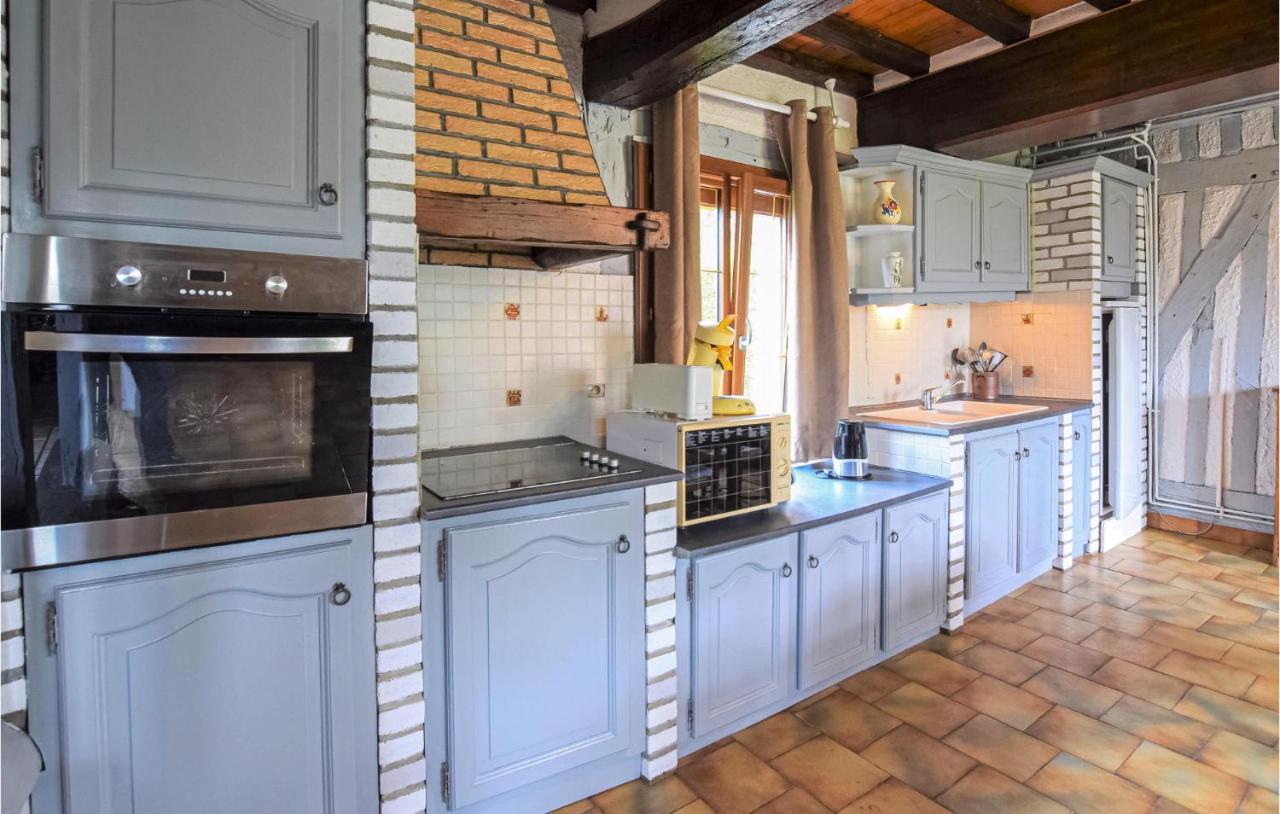 2 Bedroom Lovely Home In Marques 외부 사진