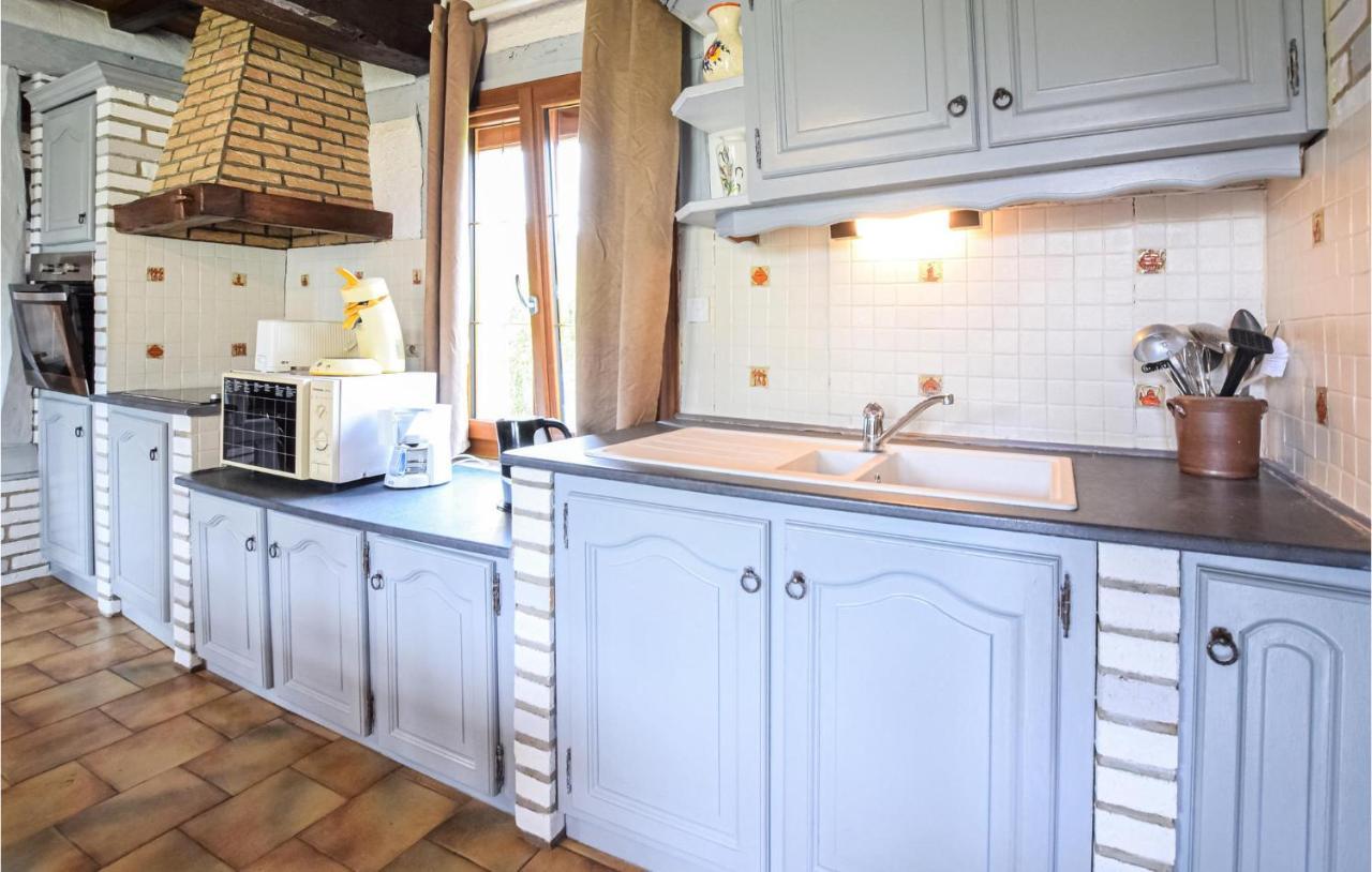 2 Bedroom Lovely Home In Marques 외부 사진